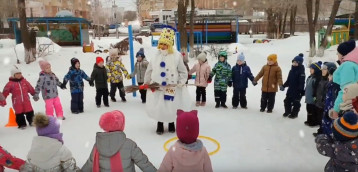 Снеговик в гостях у дошколят Снеговик в гостях у дошколят.